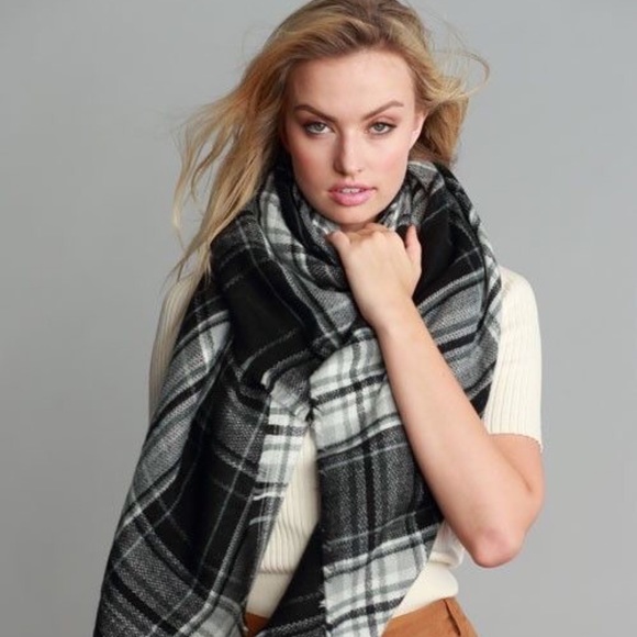 Black Grey and Green Ultra Plush Plaid Blanket Scarf - Picture 6 of 6